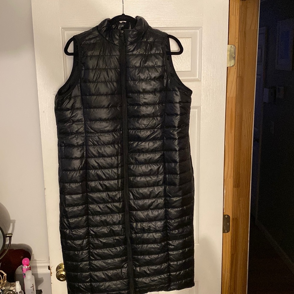 Long black puffy vest
